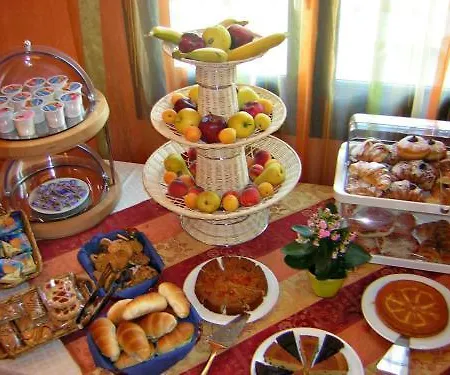 Hotel Altamarea 3*