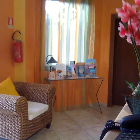 Hotel Altamarea 3*