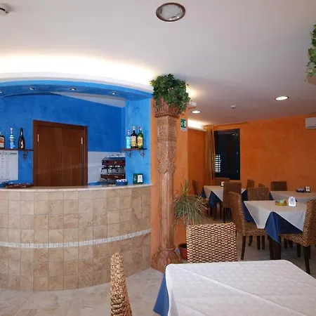 Altamarea Hotel 3*